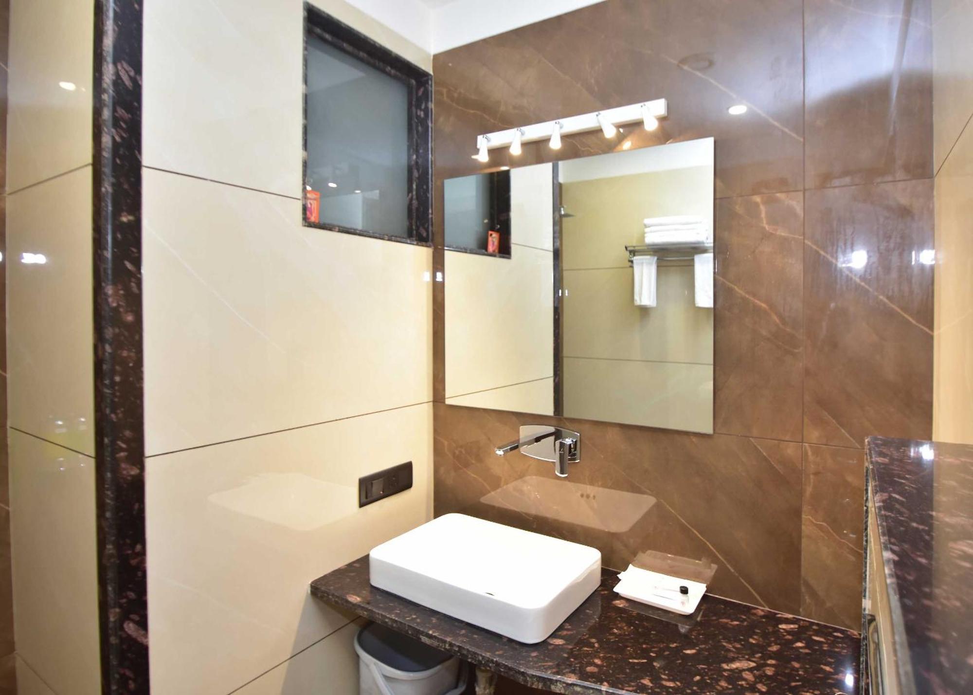 Hotel Shyamleela Khātu 外观 照片