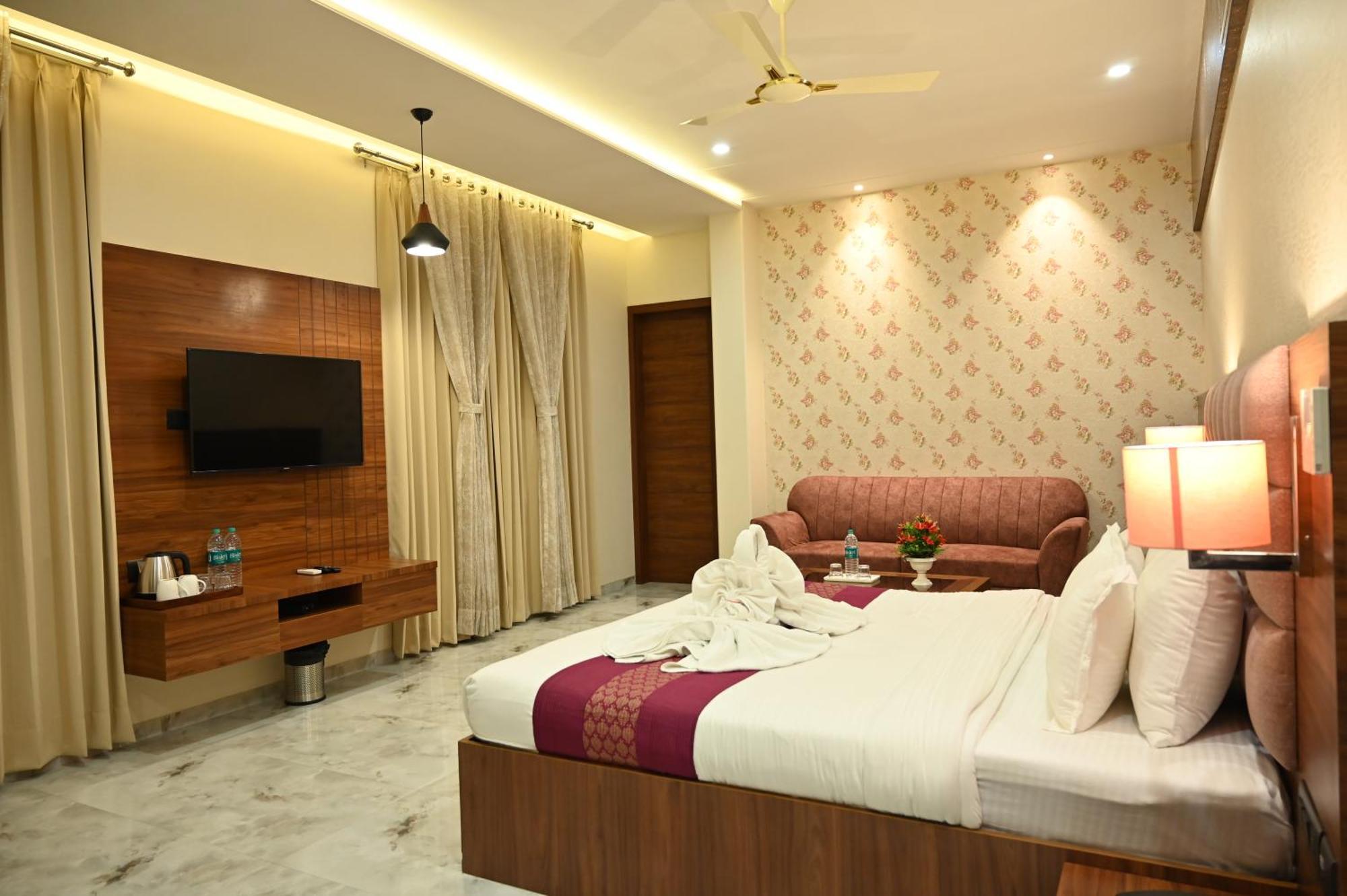 Hotel Shyamleela Khātu 外观 照片