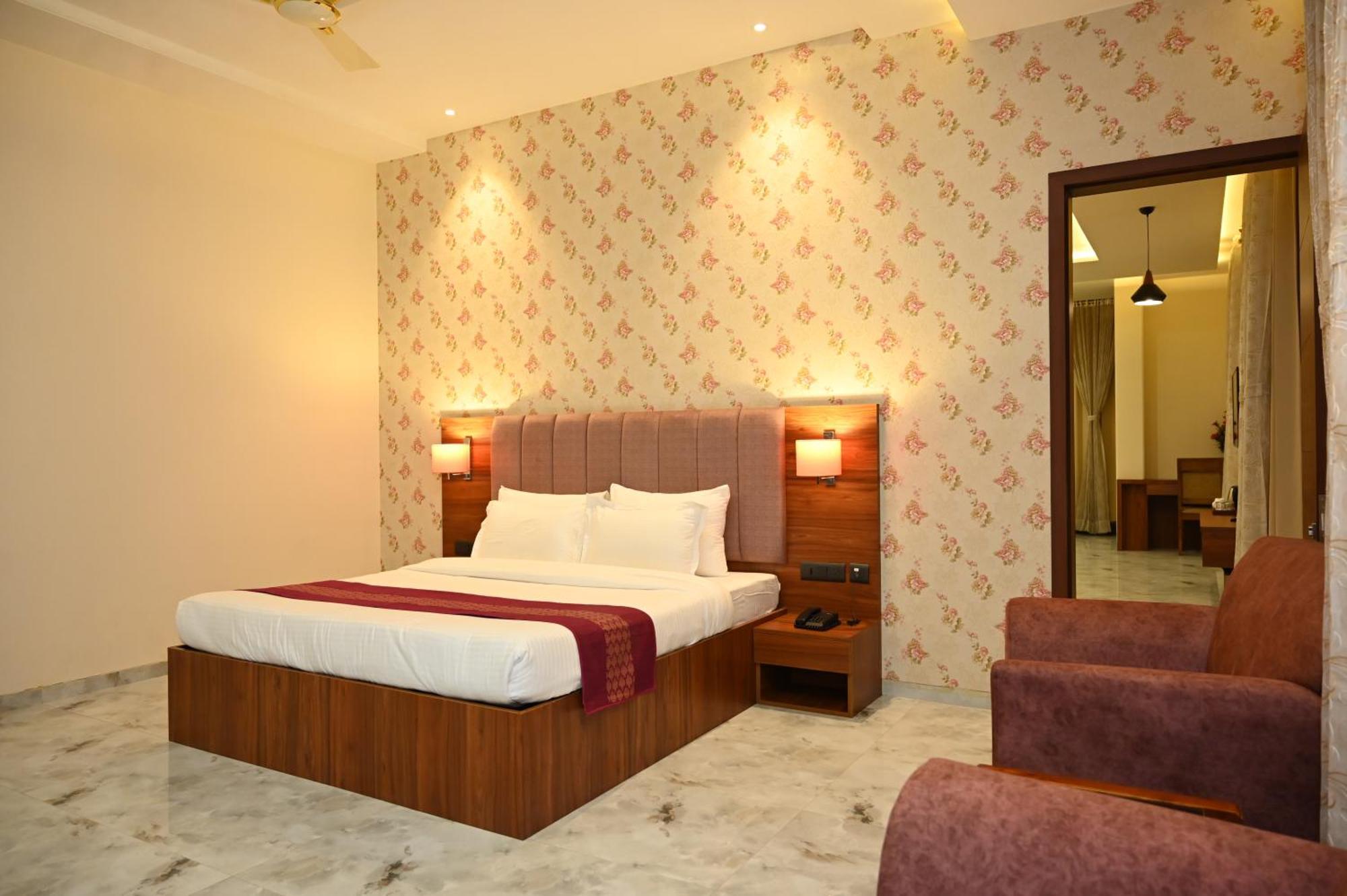 Hotel Shyamleela Khātu 外观 照片