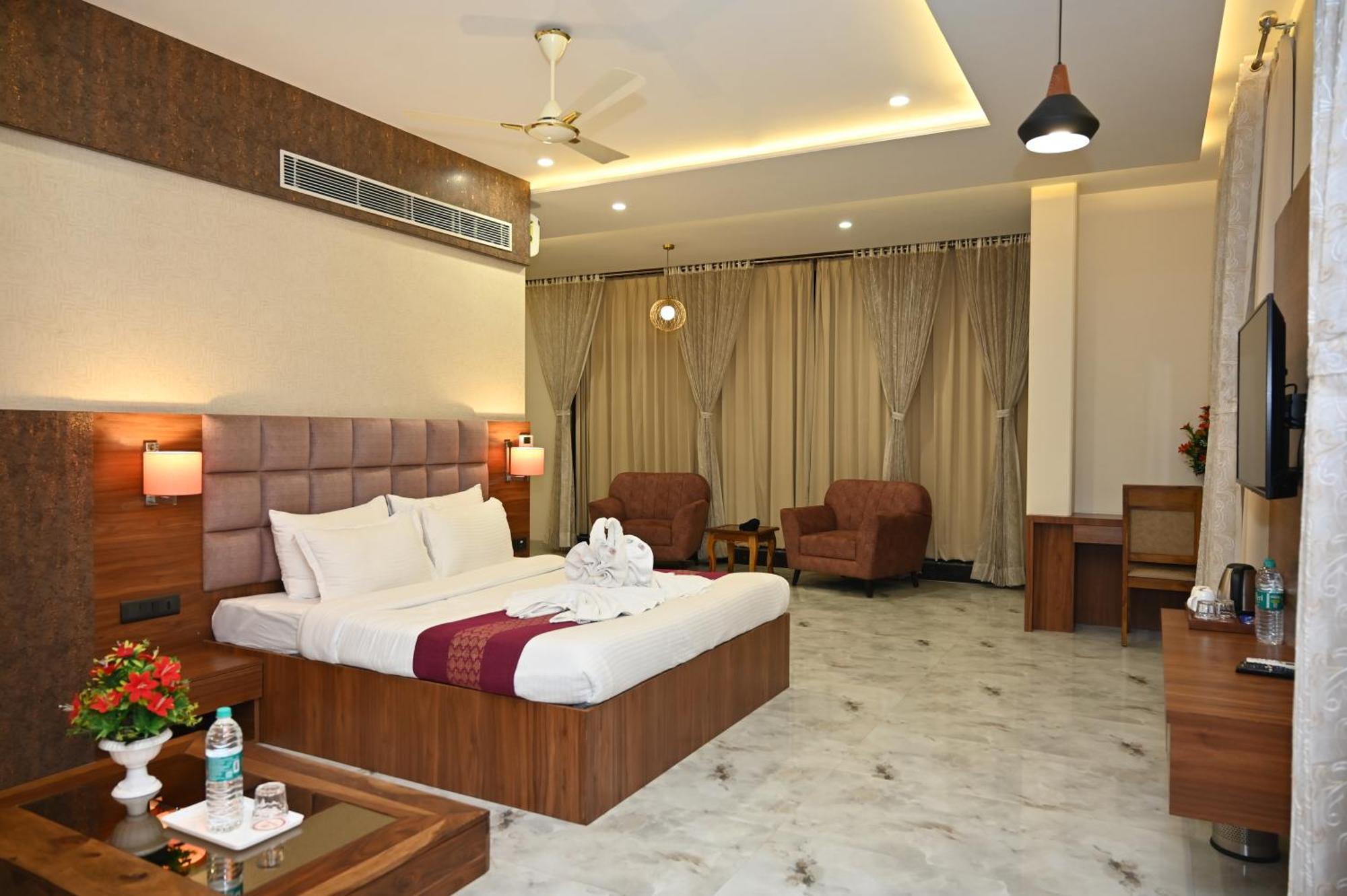 Hotel Shyamleela Khātu 外观 照片