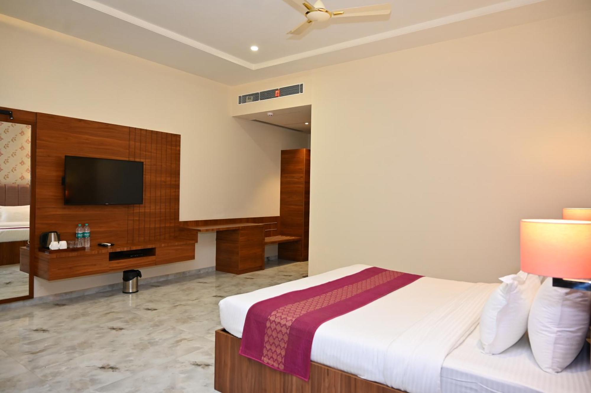 Hotel Shyamleela Khātu 外观 照片