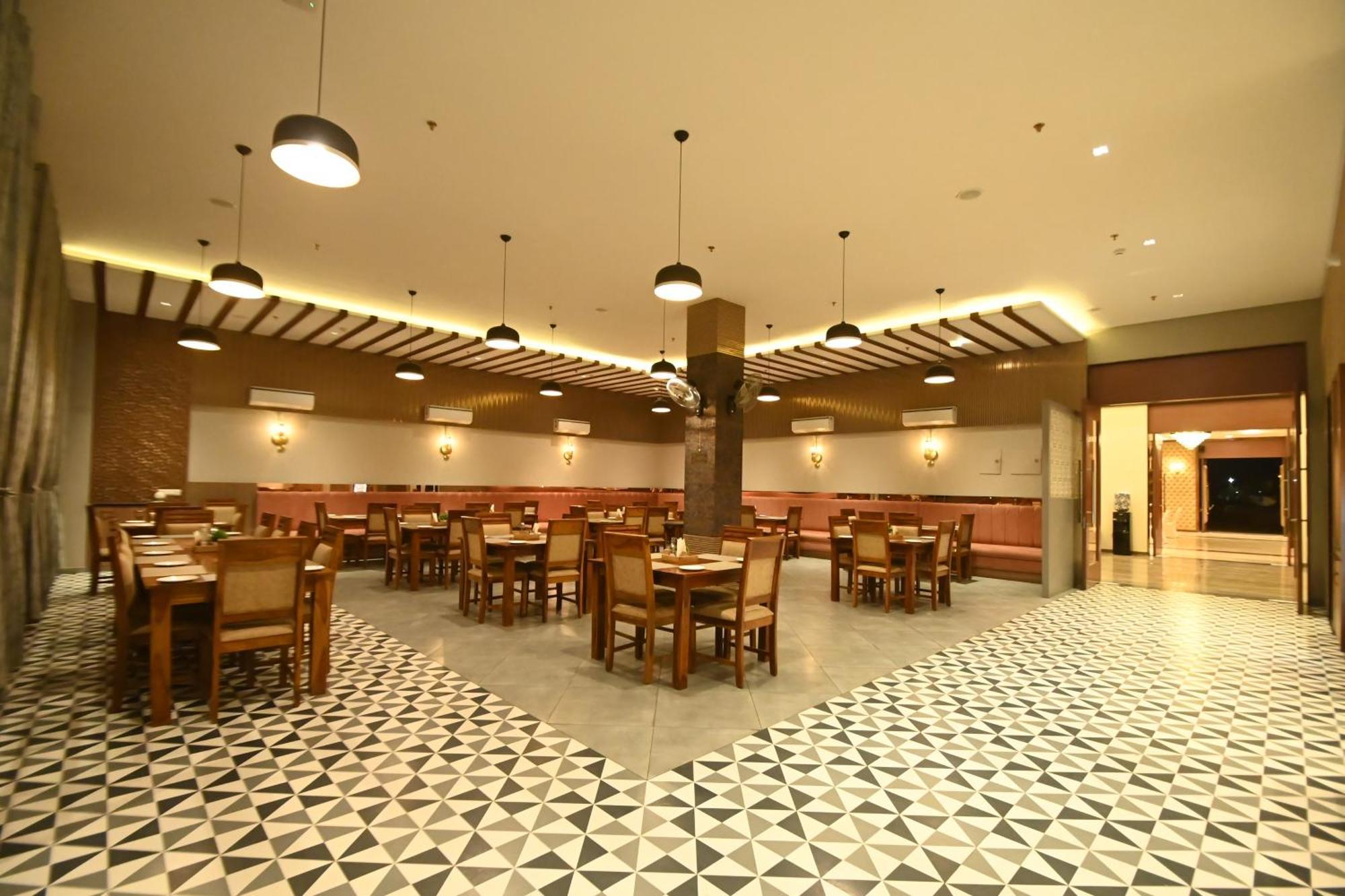 Hotel Shyamleela Khātu 外观 照片